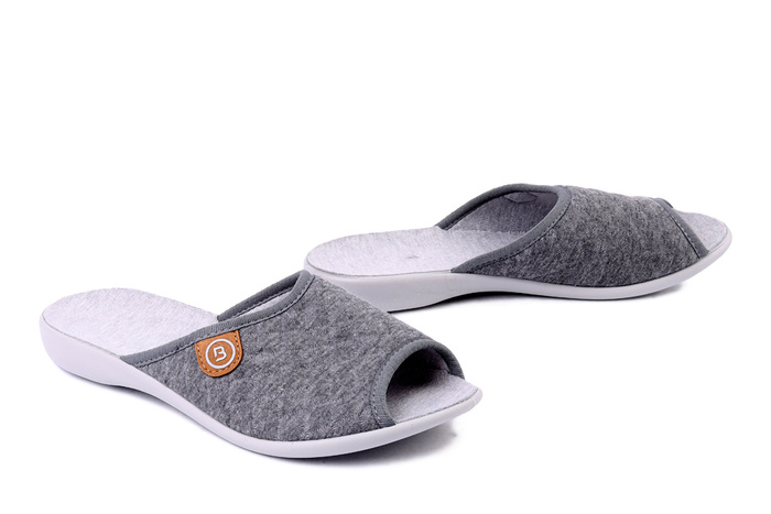 BEFADO 255D 009 szary, kapcie damskie
