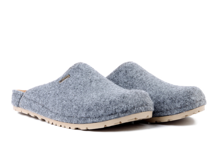 INBLU RU-04 018 srebrny, kapcie męskie