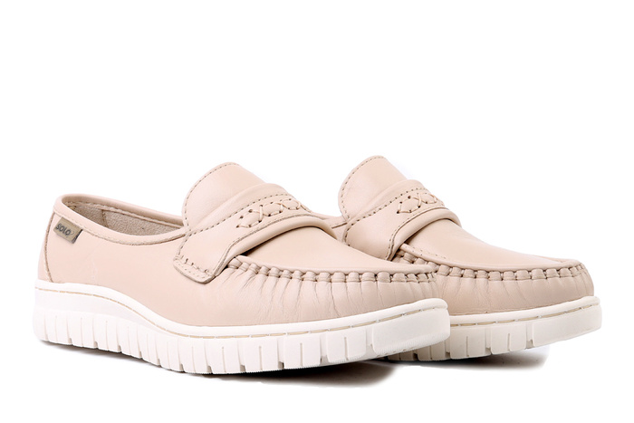 SOLO 070W beż, półbuty damskie