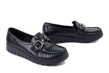 SOLO 068W czarny nova.pl, półbuty damskie