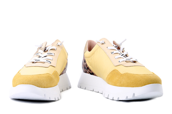 WONDERS A-24100 vanila, półbuty damskie