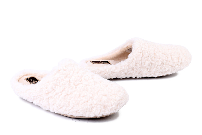 MANITU 320290-81 offwhite, kapcie damskie