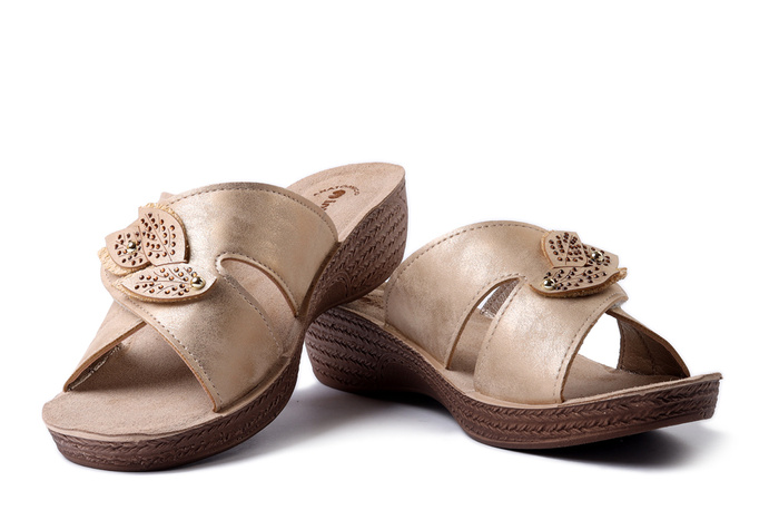 INBLU GL-63 026 piaskowy, klapki damskie