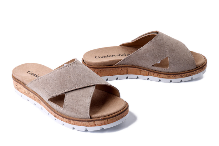 COMFORTABEL 700673-08 beige, klapki damskie