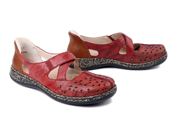 RIEKER 46352-33 red, półbuty letnie damskie