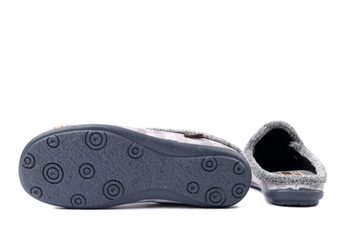 MANITU 320291-91 hellgrau, kapcie damskie