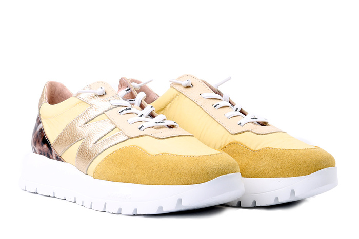 WONDERS A-24100 vanila, półbuty damskie